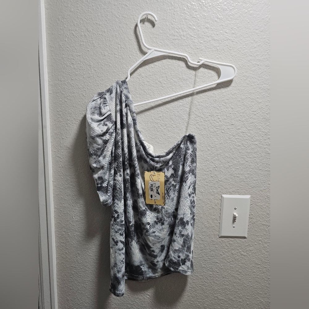 NWT Vintage Havana One Shoulder Top